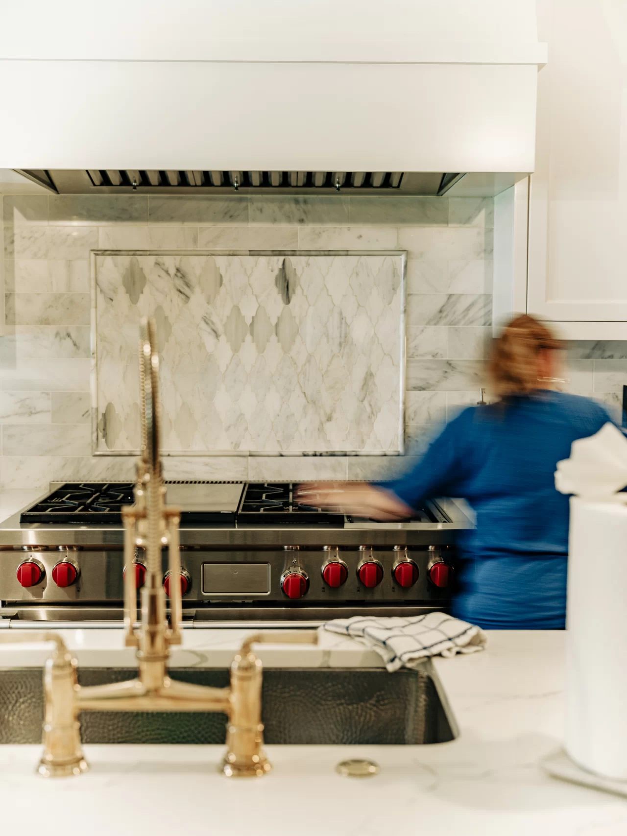 Minit Maids professional cleaning a dining table